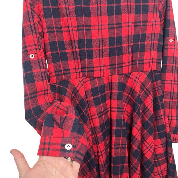 Plaid Handkercheif Hem Dress - Picture 4 of 7